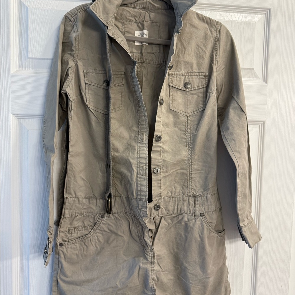 Women’s Size 10 Logg khaki Dress‎ with belt